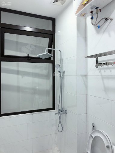 Bán Nhà Nguyễn Sơn 40m2, Xây 5 Tầng - ô Tô đỗ - Có 3pn, 1 Phòng Thờ Sổ đỏ Chính Chủ 8