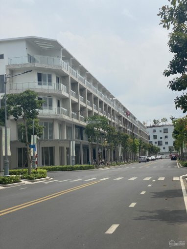 Căn Shophouse Cho Thuê Thô Hoặc Hoàn Thiện Sala 3000-3500$ 1