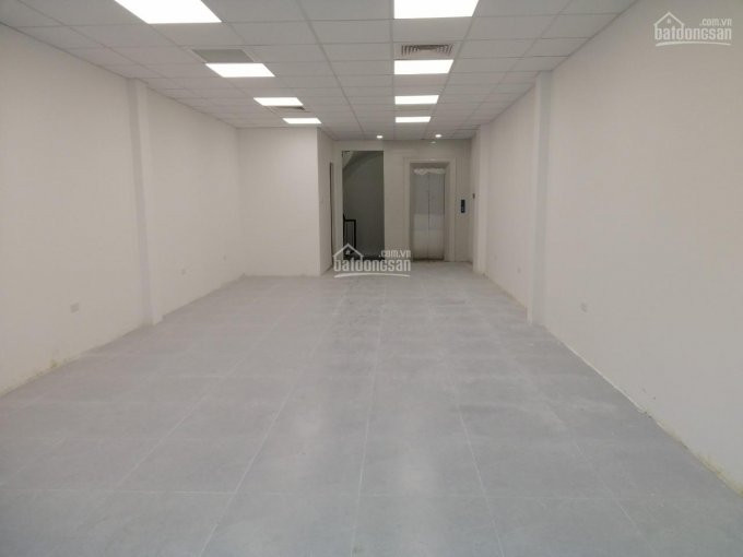 Chính Chủ Bán Nhanh Nhà Ngõ Phố Trung Kính đường đôi Dt: 70m2, Xây 7 Tầng, Thang Máy, Mặt Tiền 5,1m, Hướng đông Nam 1