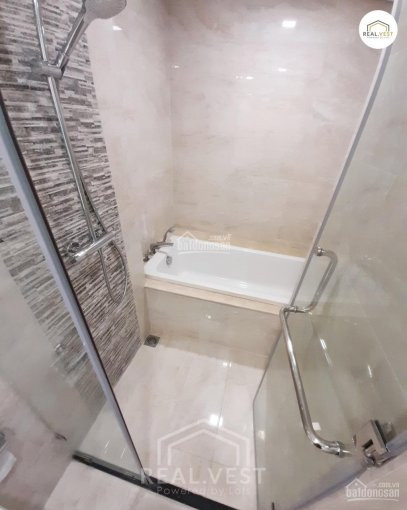 Cho Thuê Căn 2pn đầy đủ Nội Thất Hiện đại Tại Vinhomes Golden River Quận 1, Giá Tốt 8