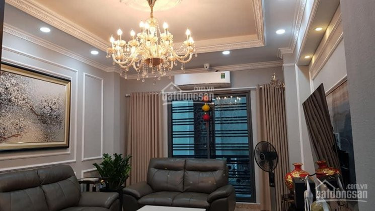 Khu Phân Lô - Nhà Gần Phố, Bán Nhà Xuân Thủy - Cầu Giấy 50m2 X 5t Mt 4m, Tặng Nội Thất Như Hình 1