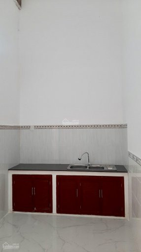 Nhà Cấp 4 Sau Chợ đông Hoà 79m2, Thị Xã Dĩ An đường Thông 6