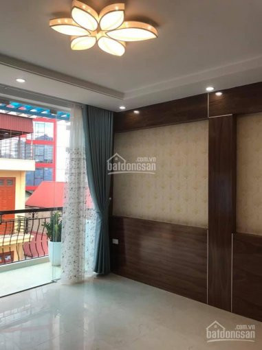 Siêu Hiếm - Phố Nguyễn Chí Thanh - Liễu Giai - 6 Tầng - Dt: 180m2 - Mt: 13m - Giá: 29 Tỷ 3