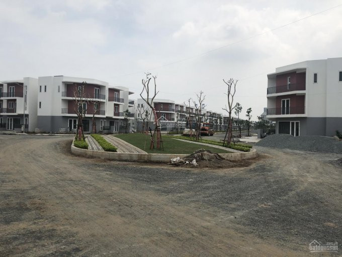 Bán 2 Căn Shophouse Trục đường 30m, Vị Trí đẹp Nhất Dự án Dragon Village, Giá Chỉ 6,55 Tỷ 6