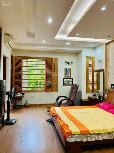Bán Gấp Biệt Thự Văn Phú, Hà đông, 230m2, 3t, Mặt Tiền 12m, Giá 135tỷ 3