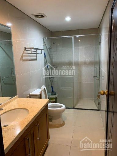 Cắt Lỗ Căn 2 Ngủ đã Sửa Thành 3 Ngủ, Ban Công đông Nam Tại Royal City Giá 3850 Tỷ, đầy đủ Nội Thất 2