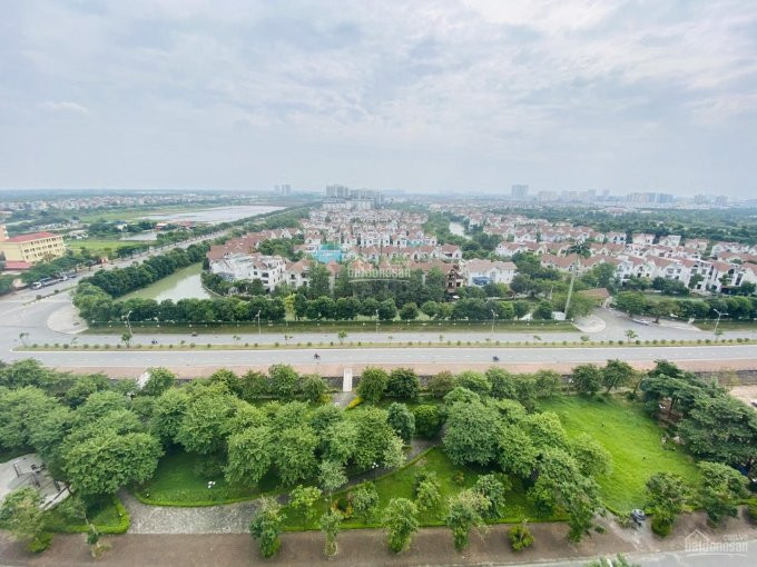 Chỉ 615 Triệu Nhận Ngay Sổ đỏ Ch 2pn Duy Nhất Có Ban Công Tại Eco City Vh, Hướng đn, View Vinhomes 8