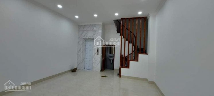 Chính Chủ Bán Gấp Nhà Phố Dương Văn Bé, Minh Khai, 70m2, 6t, Mặt Tiền 55m, Có Tháng Máy, 695tỷ 2