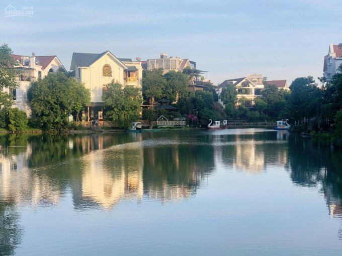 Chính Chủ Bán Nhanh Biệt Thự Hoa Lan, 279m2, 229 Tỷ, Hoàn Thiện đẹp, Ngã 3 Sông Nội Khu, View Vườn Hoa Vinhomes 6