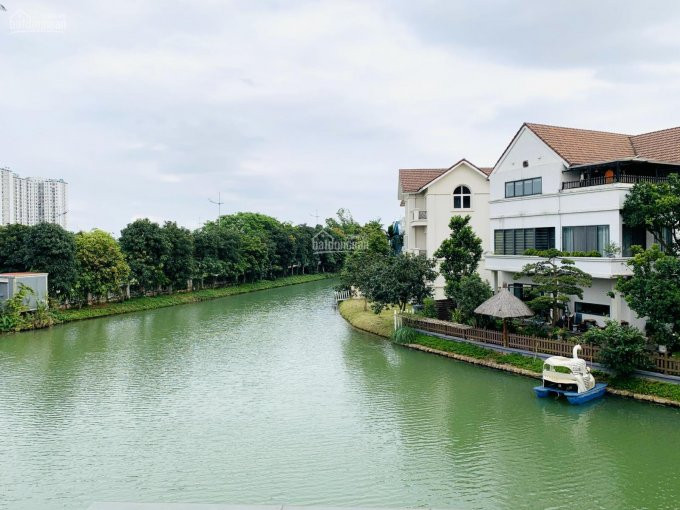 Chính Chủ Bán Nhanh Bt đơn Lập Hoa Phượng 02 Vinhomes Riverside, Vườn Hoa Trước Nhà, Thế đất Nở Hậu 600m2 4