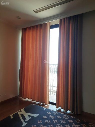 Chính Chủ Bán Nhanh Gấp Căn 55m Tại Royal City Giá 26 Tỷ, Còn Phí Dịch Vụ, Nhà Nguyên Bản Lh:0337928844 4