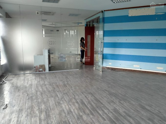 Chính Chủ Cần Cho Thuê Văn Phòng 90m2 Tại Tòa Nhà Vietinbank Trần Kim Xuyến, Giá Thuê Hỗ Trợ Mùa Covid 4