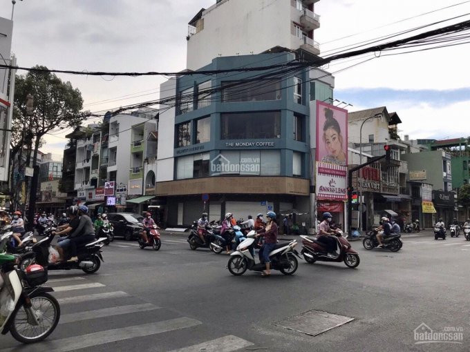 Chính Chủ Cho Thuê Nhanh Góc 2 Mặt Tiền Kinh Doanh Showroom, Nhà Hàng, Cafe Quận 1 3