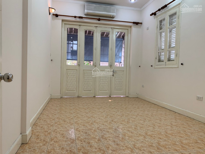 Chính Chủ Cho Thuê Nhanh Nhà Mới Xây Ngõ 218 Tây Sơn, 3 Tầng*40m2 Thông Sàn,ngay Mặt Phố,ô Tô đỗ Cửa Cả Ngày 8