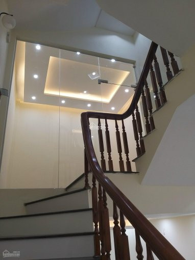 Cực Phẩm Sát Mặt Phùng Hưng Văn Quán, Oto đỗ Cửa 40m2 Mặt Ngõ Thông Kinh Doanh Tốt, Giá 3,2 Tỷ 2