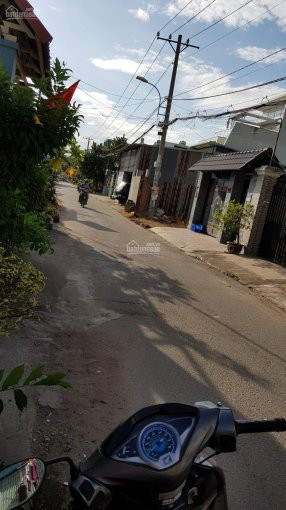 Mặt Tiền đường 179, P Tân Phú, Quận 9, 400m2 5