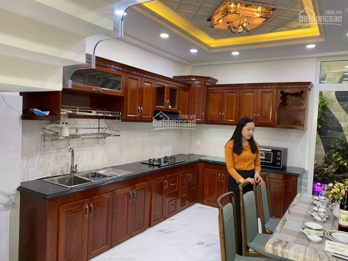 Mặt Tiền Kd, Ngay Chợ Phạm Văn Hai, Tb, Hxt , Dt Gần 50m2, 4 Tầng, đường Xe Hơi Tránh, Chỉ 97 Tỷ 4