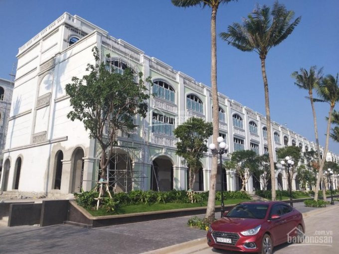 Mua Nhà Nghỉ Dưỡng, Mua Shophouse Kinh Doanh, đầu Tư 3 Trong 1 Với Shophouse Waterfront Phú Quốc 2