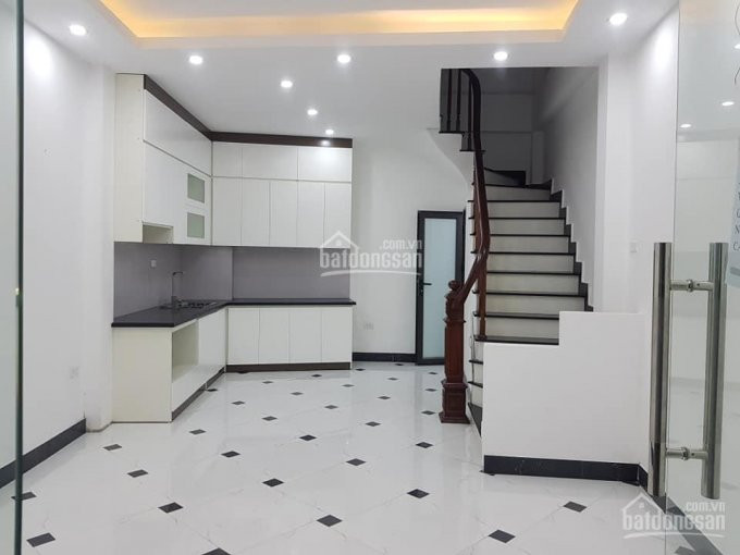 Nhà đẹp Như Hoa Hậu, Ngã Tư Sở, View Hồ Thoáng đãng, 48m2x4t, Ngõ 3 Gác đua, Chỉ 49 Tỷ 1