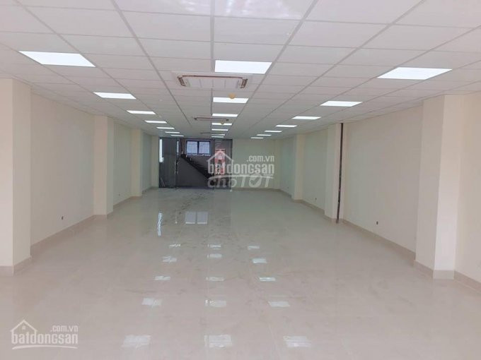 Sàn Văn Phòng Trống Suốt, Mới, đẹp, Giá Rẻ 80m2 , 130m2, Mt Nguyễn Quý Cảnh, Pan Phú 2