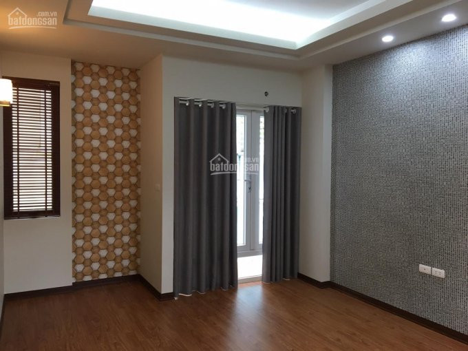 Siêu Phẩm Nhà Cực đẹp Tiện Mở Vp, Cty 60m2x5t Trước Nhà Có Sân 100m2 Giá 5,5 Tỷ Vĩnh Phúc, Ba đình 5