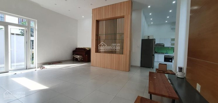 Villa Sân Vườn Thiết Kế Hiện đại, Nhiều ánh Sáng Tự Nhiên P Thảo điền, Quận 2 6