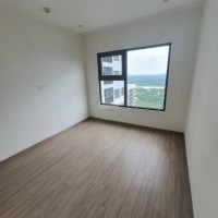 Chính Chủ Cần Bán Căn 3pn Rẻ Nhất Vinhomes Hiện Tại Tòa S102 Dt:82m2 Giá 287ty,hướng đông Nam View Sông ,cô