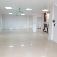 Chính Chủ Cho Thuê Nhanh Văn Phòng Tầng 2 Số 41 Ngõ 105 Nguyễn Phong Sắc, 90m2, Có Thang Máy, Hầm, đh, 135tr/th