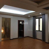 Nhỉnh 6 Tỷ Có Ngay Nhà 7t Thang Máy 50m2 Xây Mới Cách đường ô To Tránh Nhau 15m Ngọc Hà, Ba đình