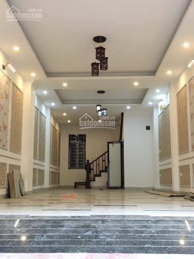 485 Tỷ, Dt 40m2, ô Tô đỗ Tận Cửa, Nhà Ngay Minh Khai, Hbt 1