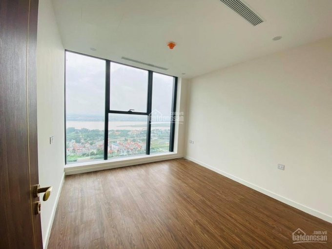 Bán Ch Sunshine City, Cắt Lỗ 2,8 Tỷ/2pn 80m2, Tầng Cao View Sông Hồng,nt Ngoại Nhập Dát Vàng,ở Ngay 1