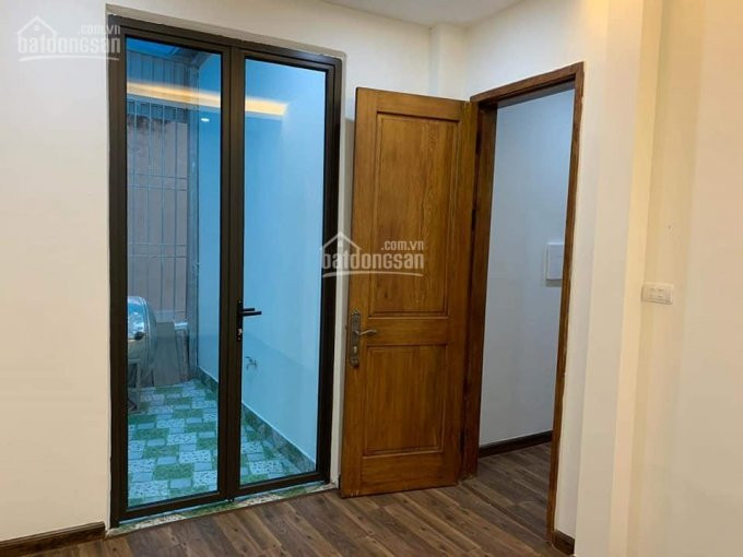 Bán Nhà Quận Hoàng Mai : Sổ đỏ Chính Chủ 55m Xây 4 Tầng , Giá 335 Tỷ Lh Sdt Anh Hồng:0357970351 5