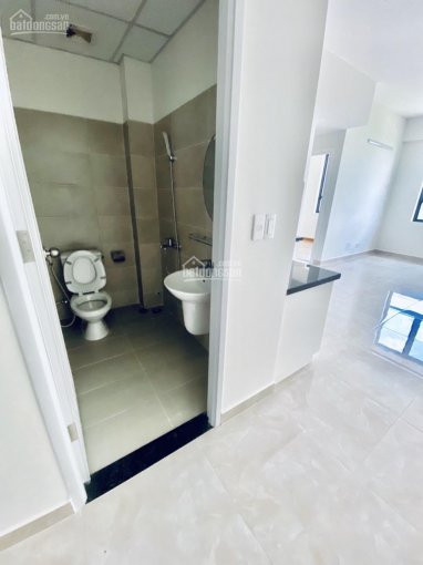 Ch Marina Tower 2pn, 2wc View Hồ Bơi, Có Rèm, Máy Lạnh, Wifi, Bao Phí Quản Lý, Giá 4,5 Tr/th 5