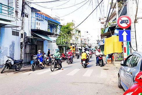 Chính Chủ Bán Nhanh đất Sổ Sẵn đường Nguyễn Tri Phương Kế Chợ đồn, Bửu Hòa, 820tr, Lh 0969584443 Giàu 5