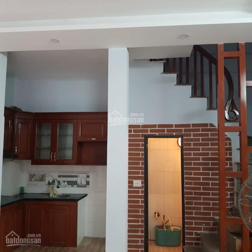 Chính Chủ Bán Nhanh Nhà Lĩnh Nam 32m2 X 6 Tầng, 4pn, Mặt Tiền Rộng Trước Nhà Sạch Sẽ, Ngõ Nông Gần Chợ 5