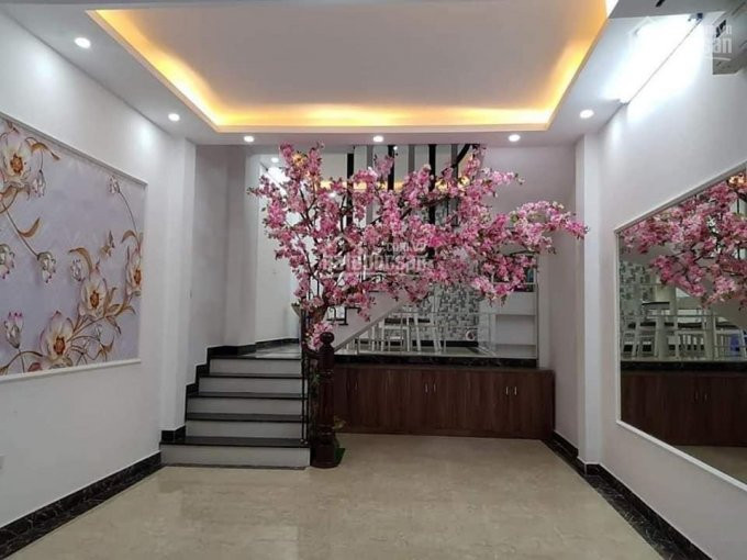 Chính Chủ Bán Nhanh Nhà Thiên Hiền, 40m2, 5 Tầng, Mặt Tiền 4m, Gần ô Tô, Giá 42 Tỷ 6