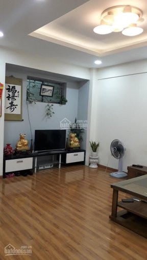 Chính Chủ Cần Bán Gấp Căn Hộ Việt Hưng K6, S: 70m2, 2 Ngủ, Giá 1,34 Tỷ 1