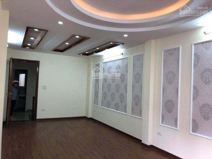 Chính Chủ Cần Bán Nhà Ngõ 467 Lĩnh Nam, Hoàng Mai, Hà Nội, 30m2 * 5 Tầng, Giá 2,2 Tỷ Có Tl Lh: 0962552279 1