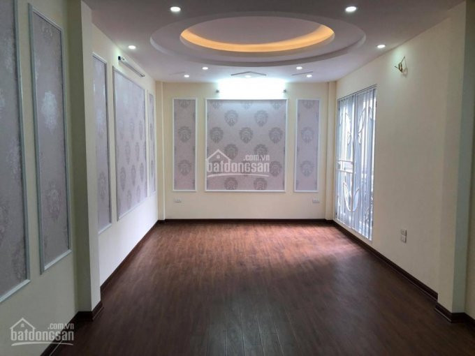 Chính Chủ Cần Bán Nhà Ngõ 467 Lĩnh Nam, Hoàng Mai, Hà Nội, 30m2 * 5 Tầng, Giá 2,2 Tỷ Có Tl Lh: 0962552279 3