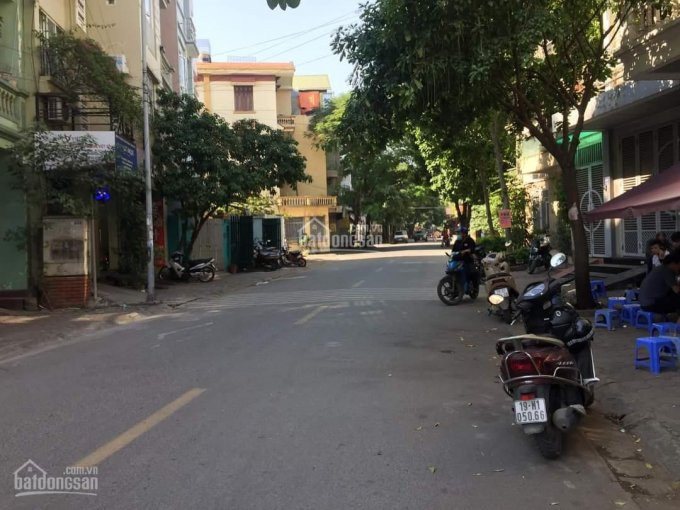 Chính Chủ Cần Tiền Bán Gấp Nhà Liền Kề Văn Quán 5 Tầng đường Vỉa Hè Rộng Kd 3