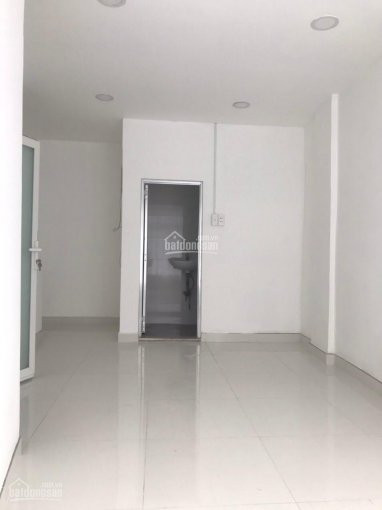 Chính Chủ Cho Thuê Nhanh Mặt Tiền Lê Thánh Tôn Q1,diện Tích: 200m2 Giá Thuê 45tr Lh Trang Nhung: 0909454233 3