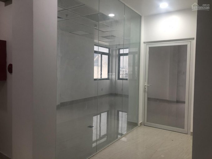 Chính Chủ Cho Thuê Nhanh Nhà Hoàng Hoa Thám, Phường 13, Tân Bình, Dt 5x25m, 3 Lầu, Nhà Mới, ốp Kính Rất đẹp 2