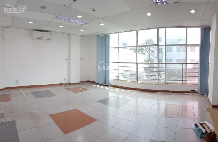 Chính Chủ Cho Thuê Nhanh Văn Phòng Quận 1 Giá Rẻ, 27m2 - 65m2, View Trước Thoáng 3