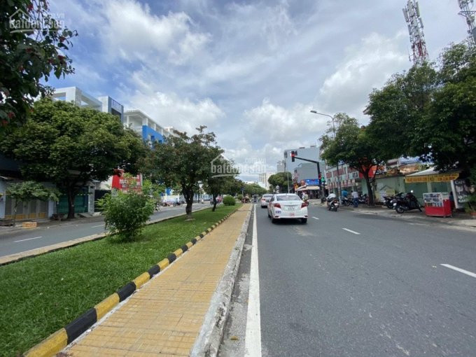 đất Mt đường Tam Châu Thủ đức Dt 48x17=816m2 Giá 145 Tỉ Lh 0927372157 6