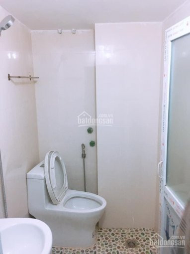 Hot Nhà Nguyễn Ngọc Vũ Lô Góc Sđcc 36m 284 Tỷ 2