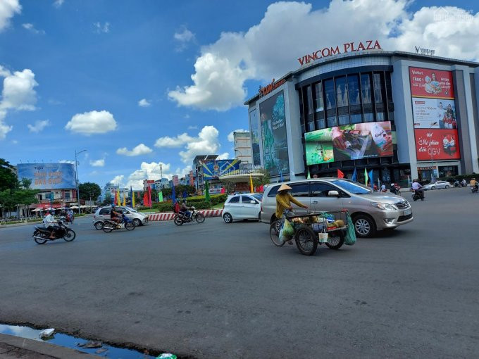 Mặt Tiền Chiều Ngang 14m đường Hùng Vương, đoạn Trung Tâm Nhất Thành Phố Cần Thơ 1