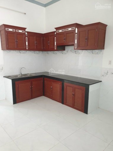 Nhà 1 Trệt Lầu 60m2 4x15m Sổ Riêng đường Nhựa 6m Kdc Sầm Uất Gần Chợ Phú Phong 3