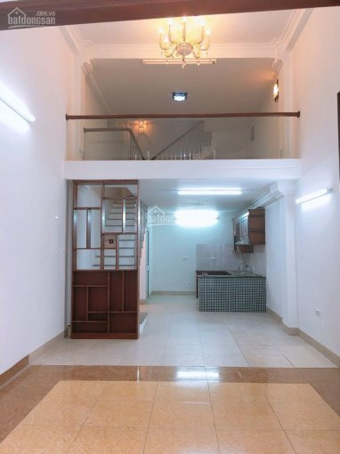 Nhà 40m2, 4 Tầng Phố Trạm, Long Biên Cực đẹp, Giá Chỉ 2,85 Tỷ 1