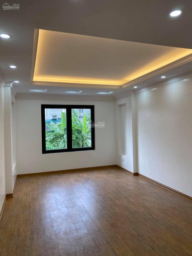 Nhà đẹp, 40m2, 5 Tầng, đường Lĩnh Nam - Hoàng Mai, 2,8 Tỷ 2