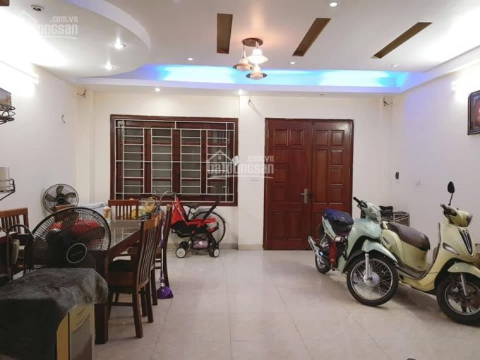 Nhà Hoàng Ngân Siêu đẹp, 60m2, Ngõ ô Tô, Giá Chào 4 Tỷ 8 2